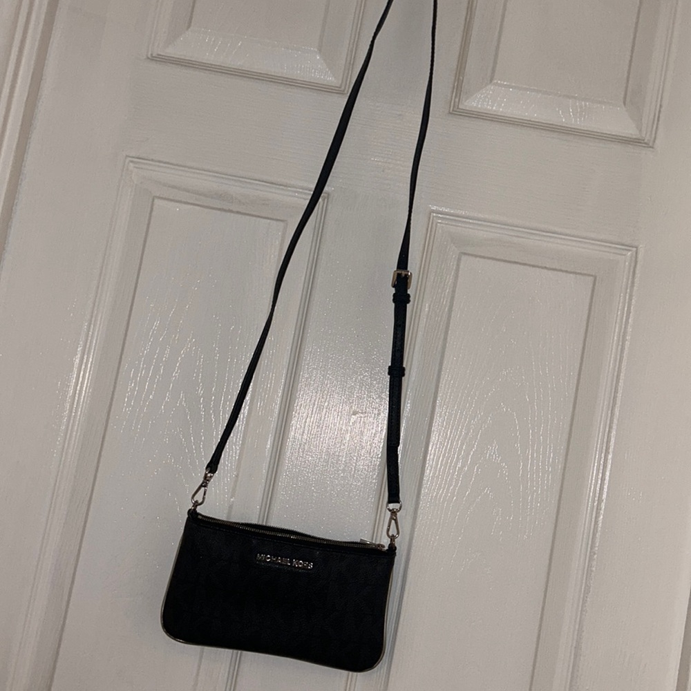 michael kors small crossbody